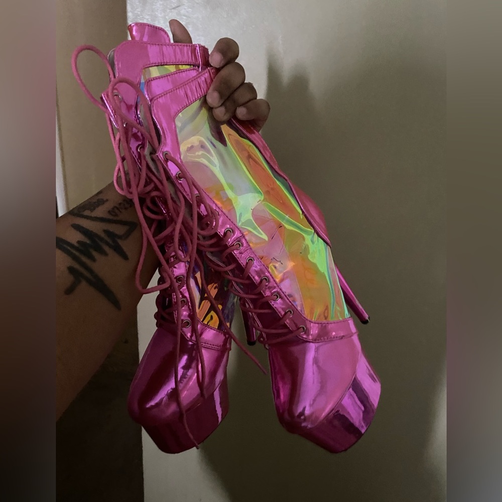 Pleasure heels